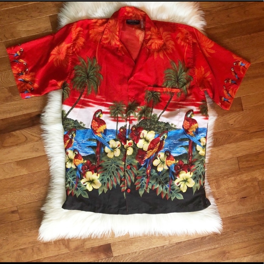 Pacific & Co. Hawaiian Button Down Shirt